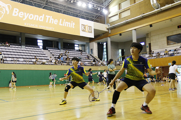 KIU Holds 2ndAnnualBadmintonCompetitionforHighSchoolStudents 이미지